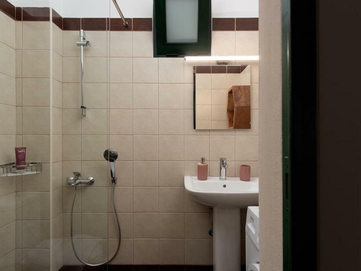 Agapi'S Home Roussospition Bagian luar foto